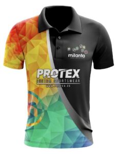 Personalisiertes Sport-Poloshirt mit Volldruck und auffälligem Design in vielen Farben und mit dem Sponsor des Kunden.