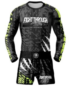 Vêtements de lutte sportive, rashguard à manches longues et pantalon de lutte avec un design personnalisé extrême en gris, noir et vert lime.